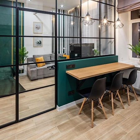 Emerald Lux Apartment. Liveinlviv Exterior photo
